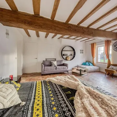 Charmante Maison De 240 M2 Avec Batisse Supplementaire Independante فيلة *
