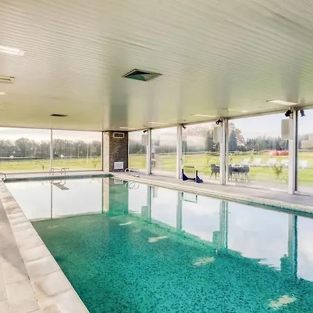 Charmante Maison De 240 M2 Avec Batisse Supplementaire Independante Torvilliers