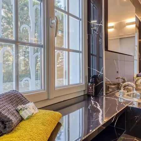 Charmante Maison De 240 M2 Avec Batisse Supplementaire Independante فيلة *